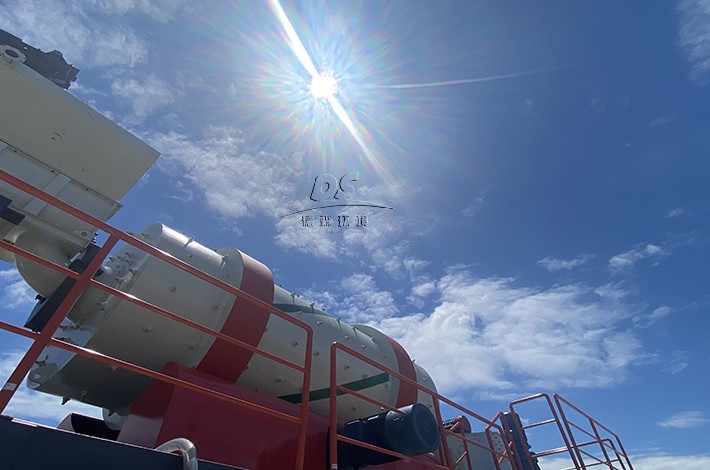 鉆井泥漿處理設(shè)備